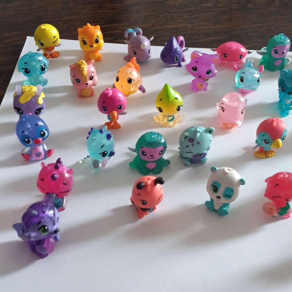 Hatchimals 40+ Random Lot. - Picture 3 of 9